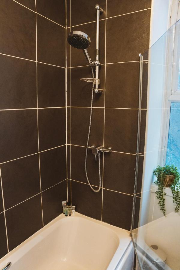 1 Bedroom Flat With Easy Parking/Public Transport Dundee Exterior foto